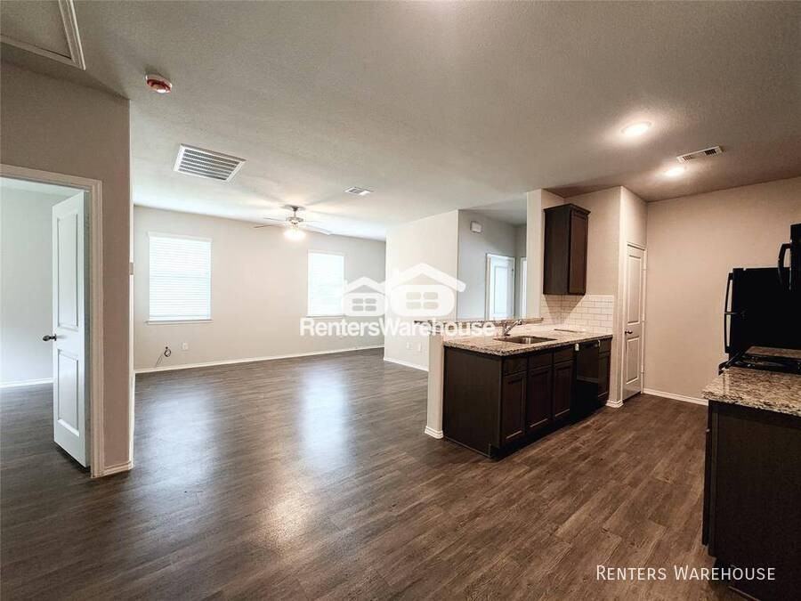 26471 Joy Village Dr - Photo 6 of 16