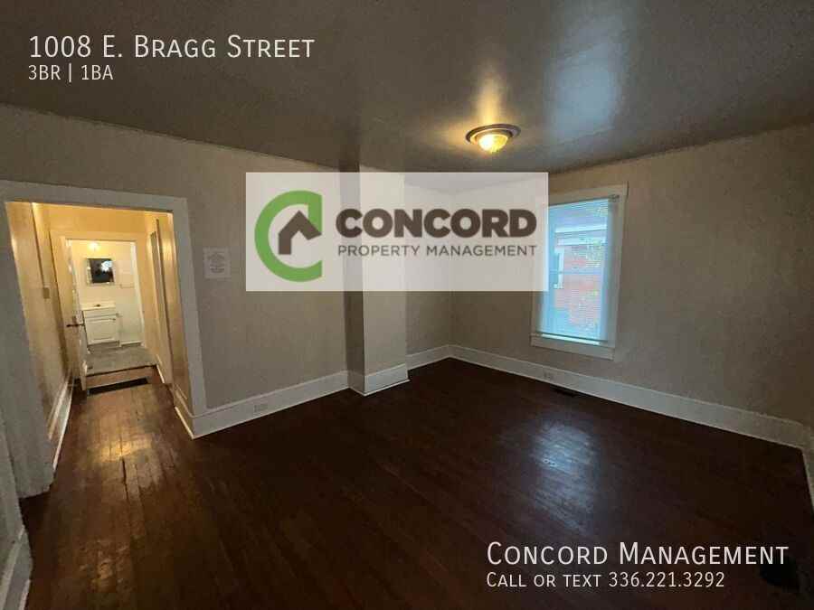 1008 E Bragg St - Photo 5 of 15