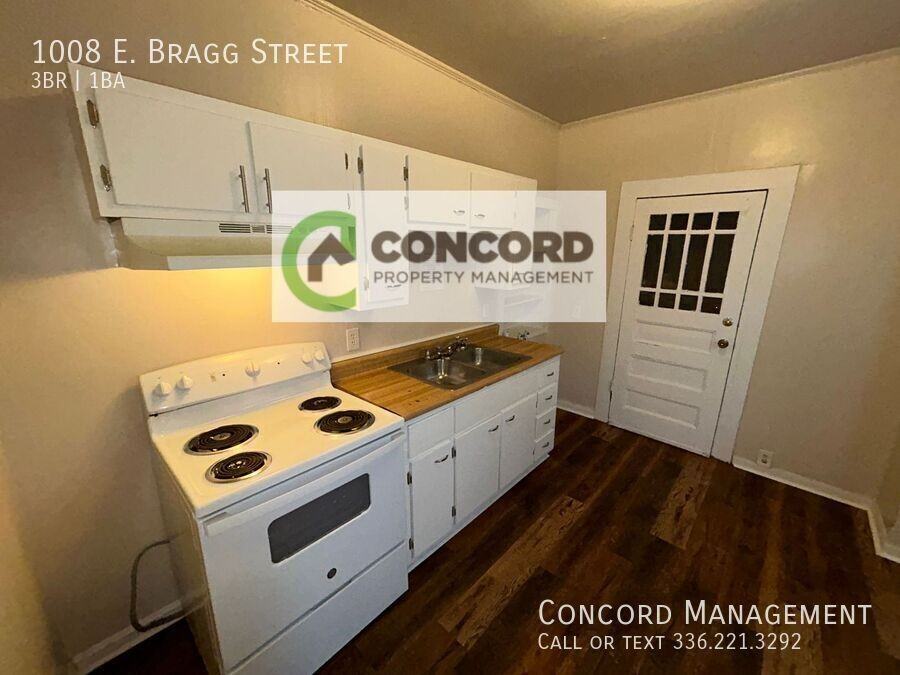 1008 E Bragg St - Photo 7 of 15