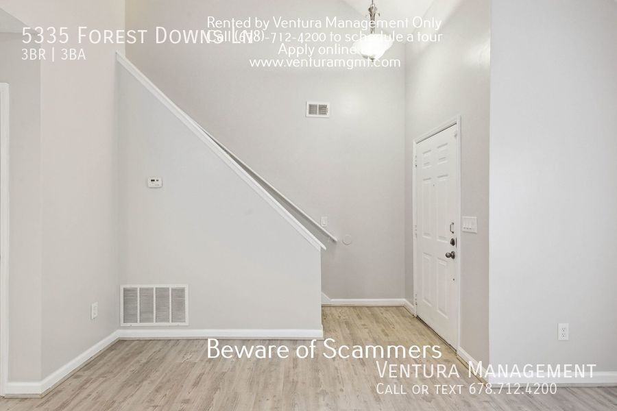 5335 Forest Downs Ln - Photo 3 of 28