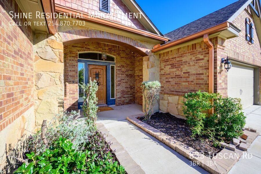 833 Tuscan Rd - Photo 2 of 19