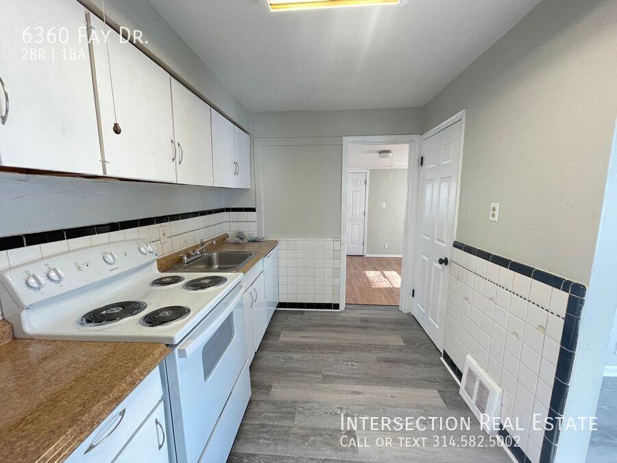 6360 Fay Dr - Photo 7 of 17