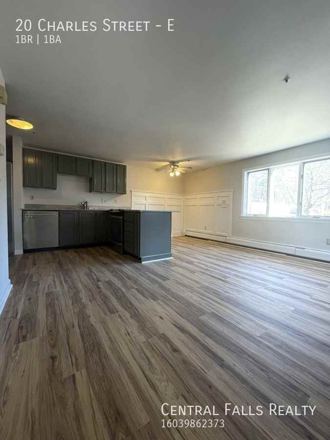 20 Charles St #E - Photo 3 of 7