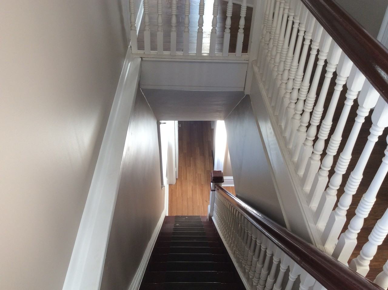 2214 Arlington Ave - Photo 3 of 12