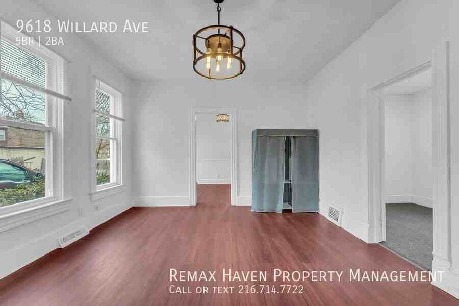 9618 Willard Ave - Photo 4 of 34