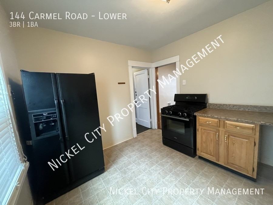 144 Carmel Rd - Photo 4 of 15