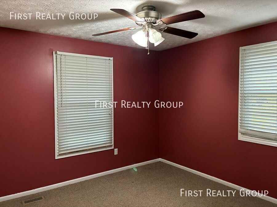 37 W Lytle 5 Points Rd - Photo 7 of 13