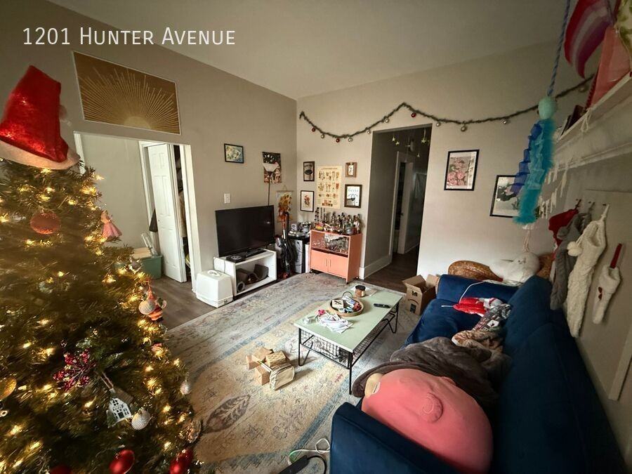 1201 Hunter Ave - Photo 3 of 17