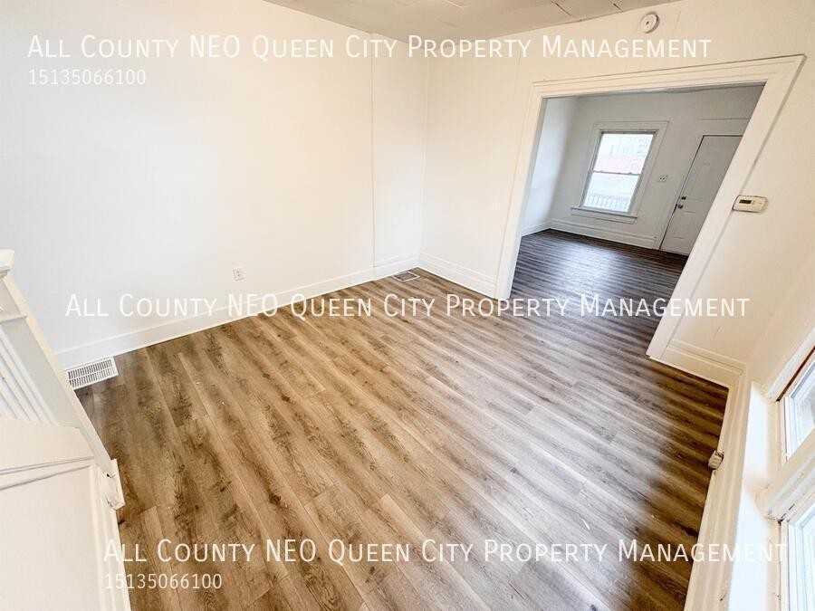 225 Pleasant Ave - Photo 6 of 21