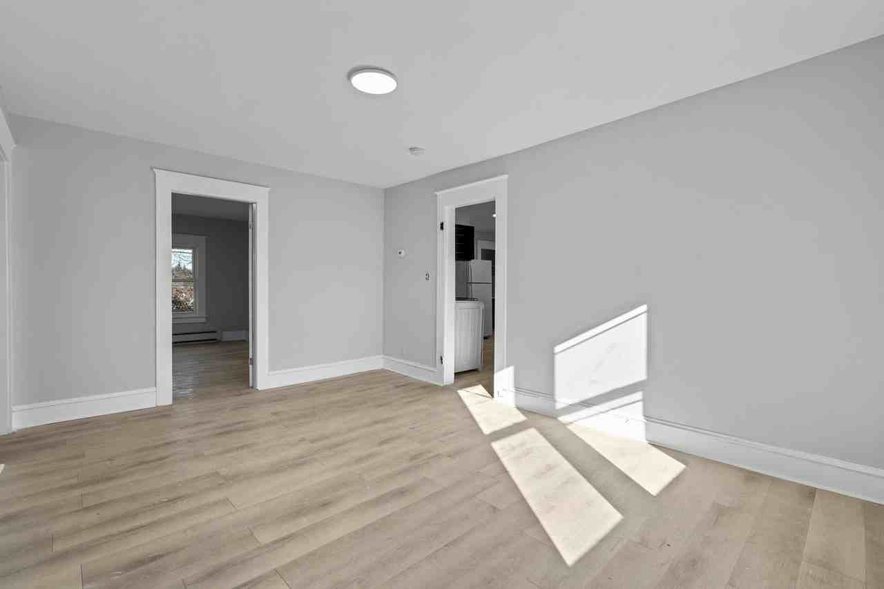 50 Hillside Pl #3 - Photo 6 of 14