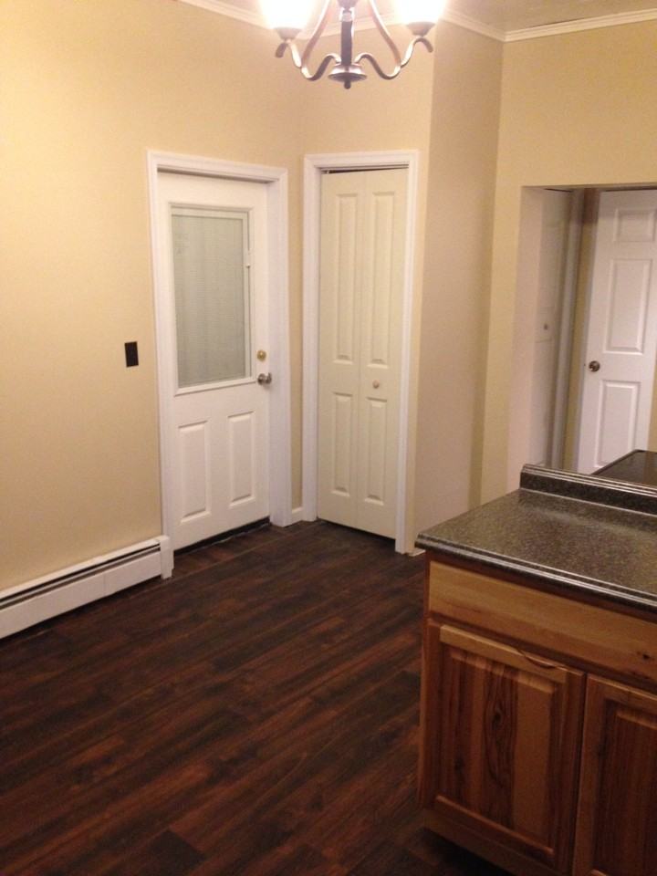 207 E Beaver St #1 - Photo 3 of 18