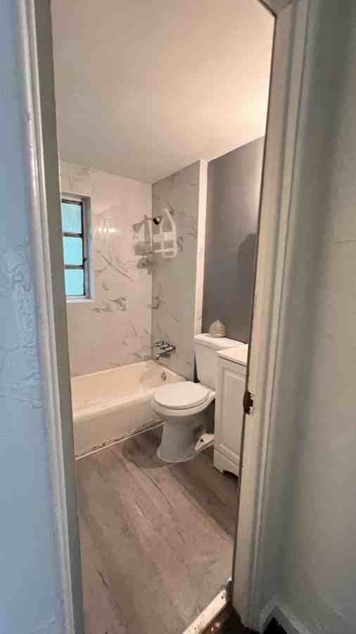 2217 W 39th St - Photo 4 of 4