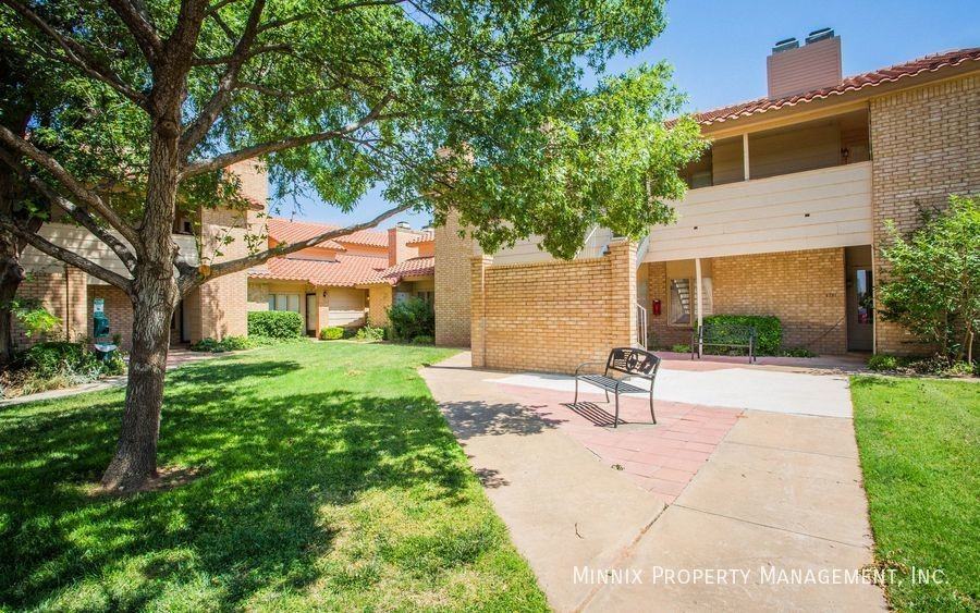 4729 2nd St - Photo 2 of 20