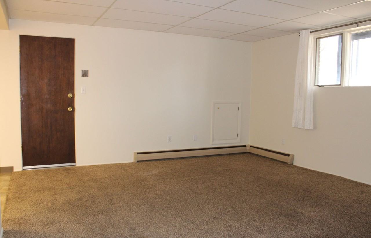 1720 Cannon St #1 - Photo 4 of 11