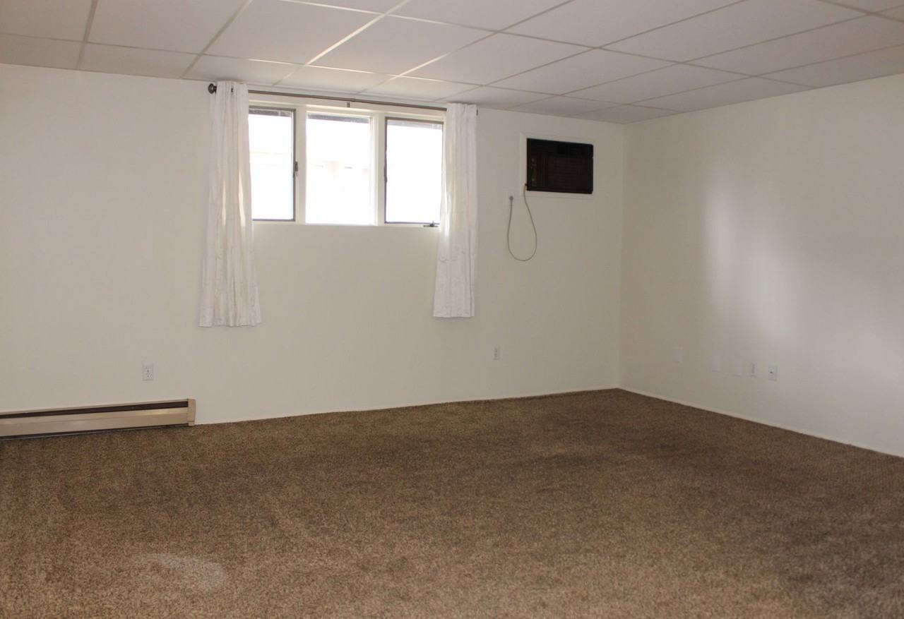 1720 Cannon St #1 - Photo 5 of 11