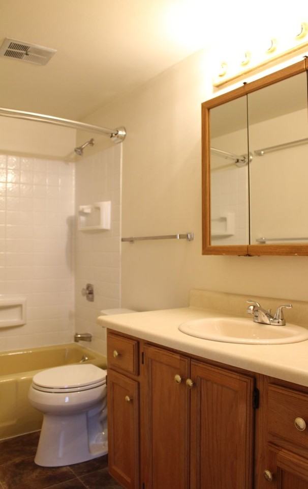 1720 Cannon St #1 - Photo 7 of 11