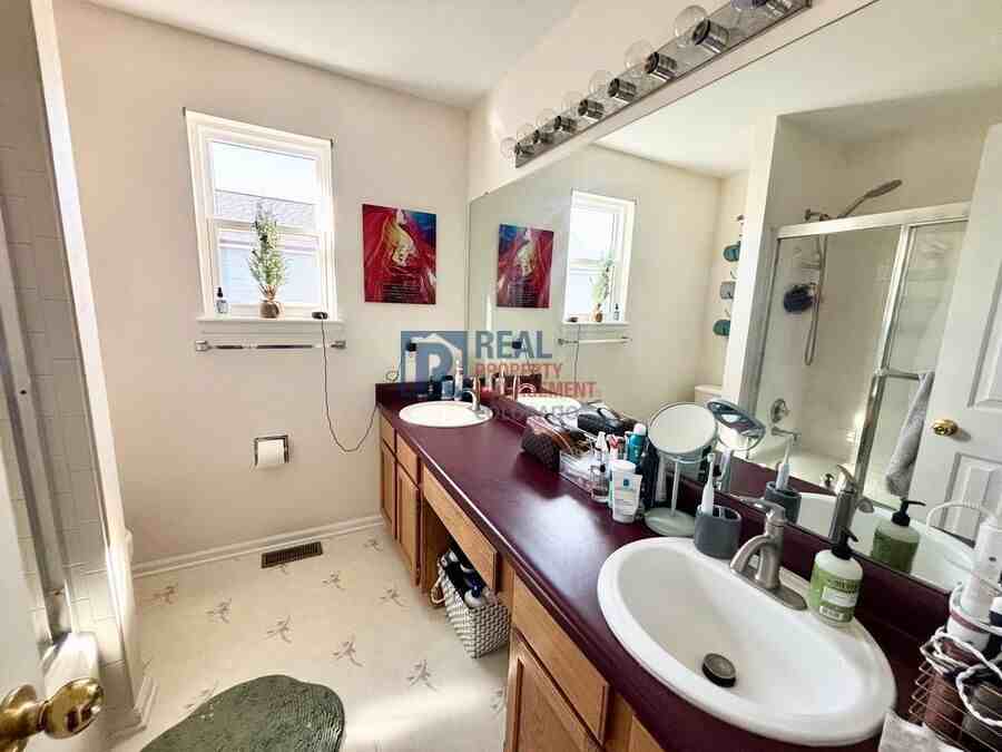 17627 Cornish Pl - Photo 5 of 14