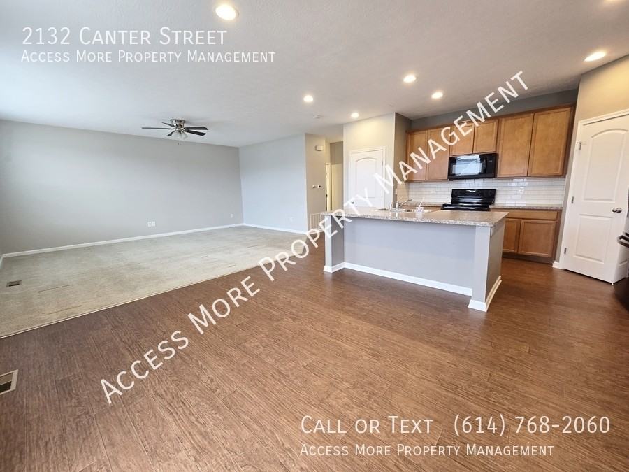 2132 Canter St - Photo 5 of 36