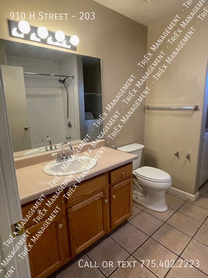 910 H St #203 - Photo 7 of 16