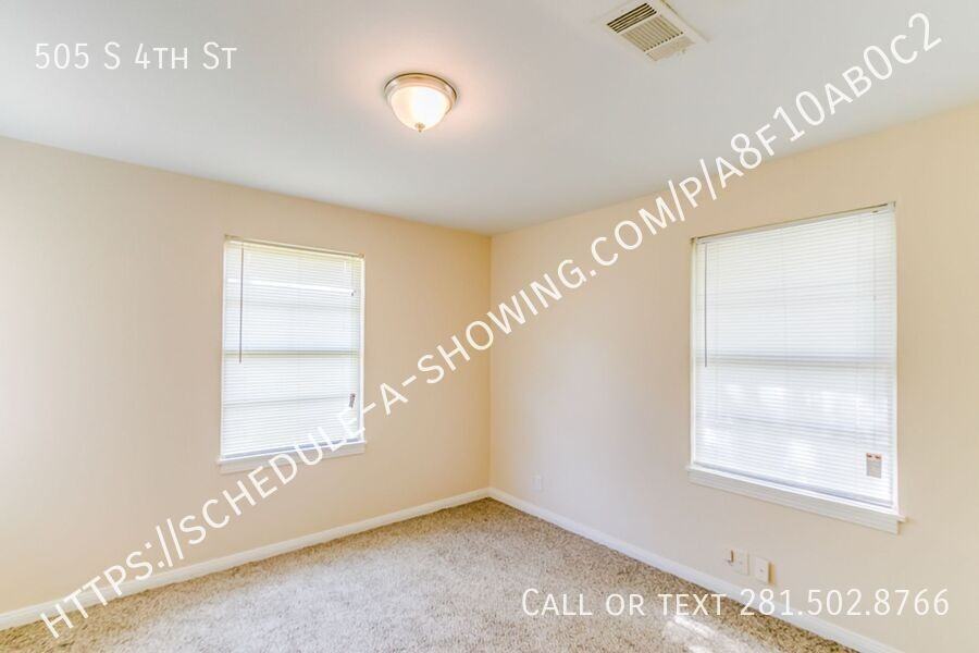 505 S 4th St - Photo 7 of 9