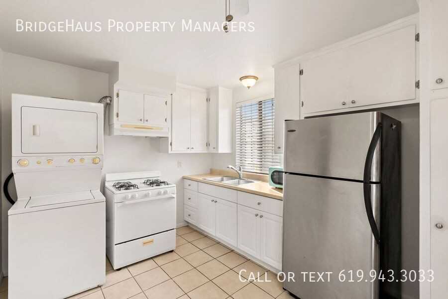 4276 Cherokee Ave - Photo 2 of 19