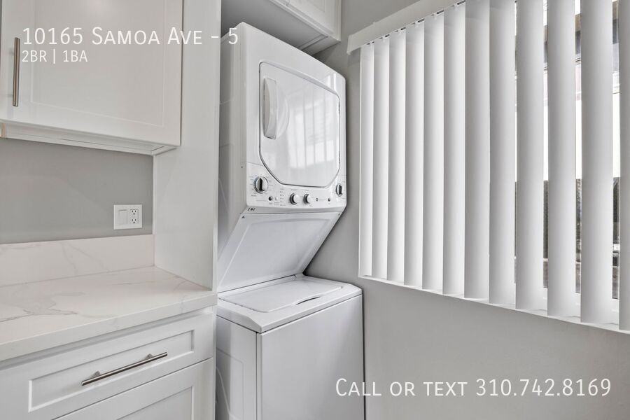 10165 Samoa Ave #5 - Photo 7 of 19