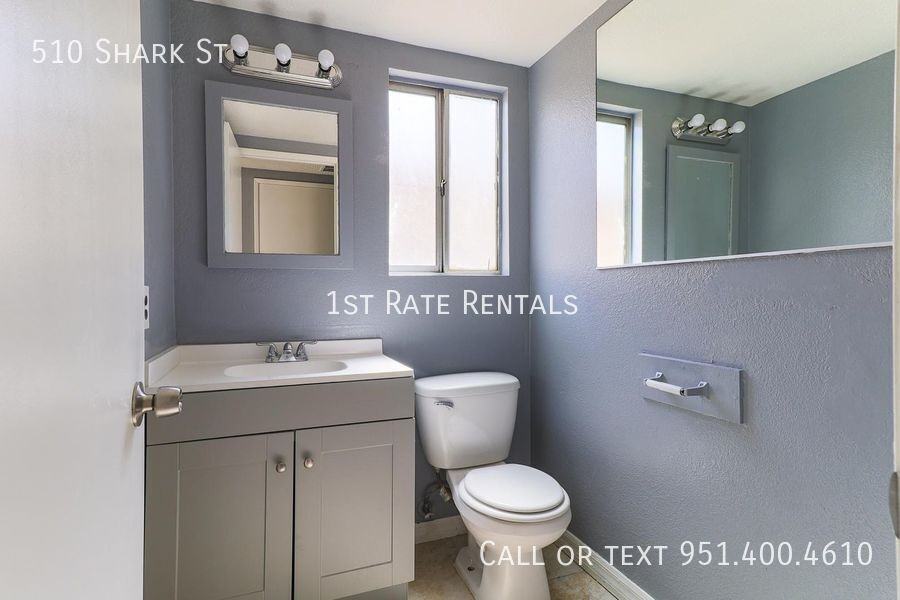 510 Shark St - Photo 6 of 13