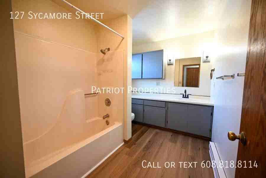 127 Sycamore St - Photo 7 of 19