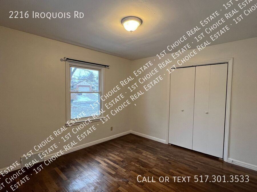 2216 Iroquois Rd - Photo 5 of 16