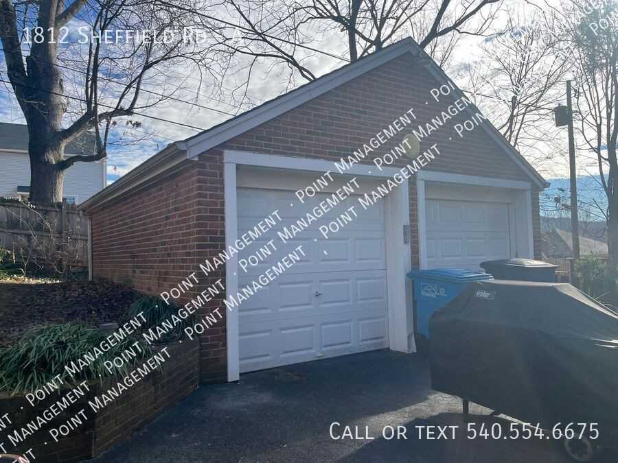 1812 Sheffield Rd Sw #A - Photo 3 of 15