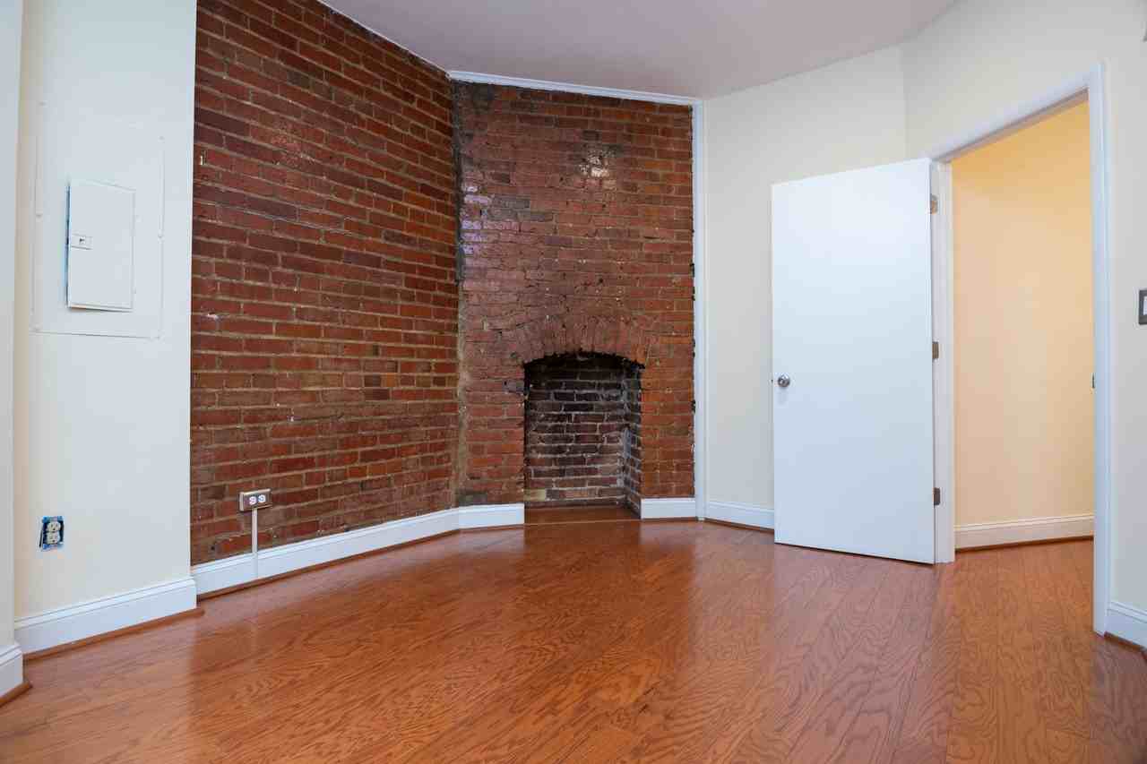 1414 Florida Ave Nw - Photo 2 of 31