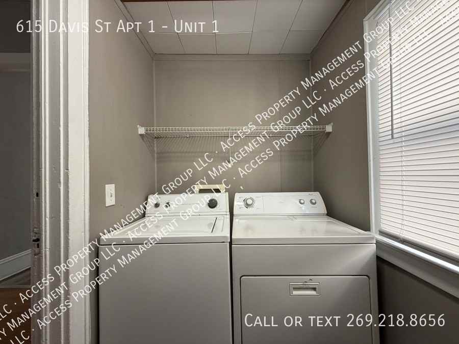 615 Davis St Apt 1 #1 - Photo 6 of 23