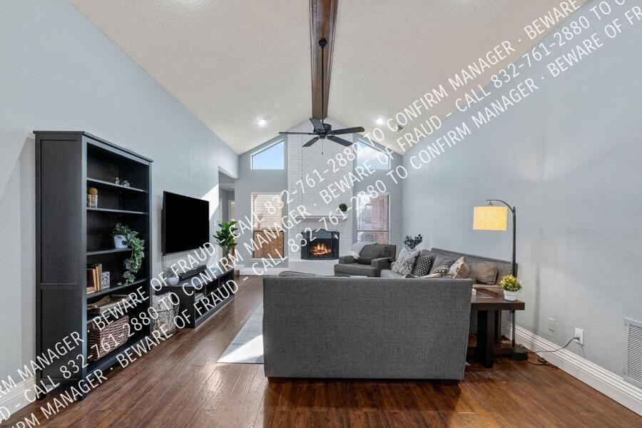 3416 Aster Ln - Photo 3 of 37