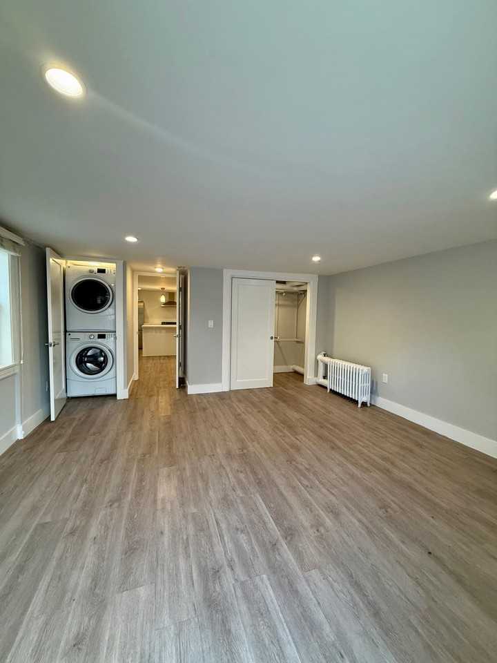 3483 21st St - Photo 7 of 14