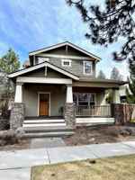 featured image of 1690 Nw Lepage Pl