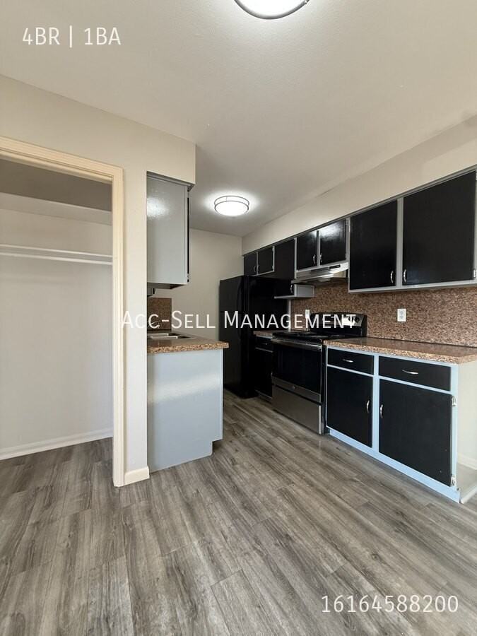 5227 Rich St - Photo 4 of 10