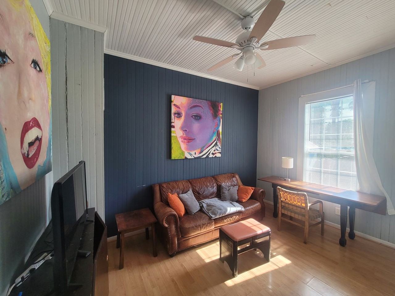 1707 Market St - Photo 4 of 13