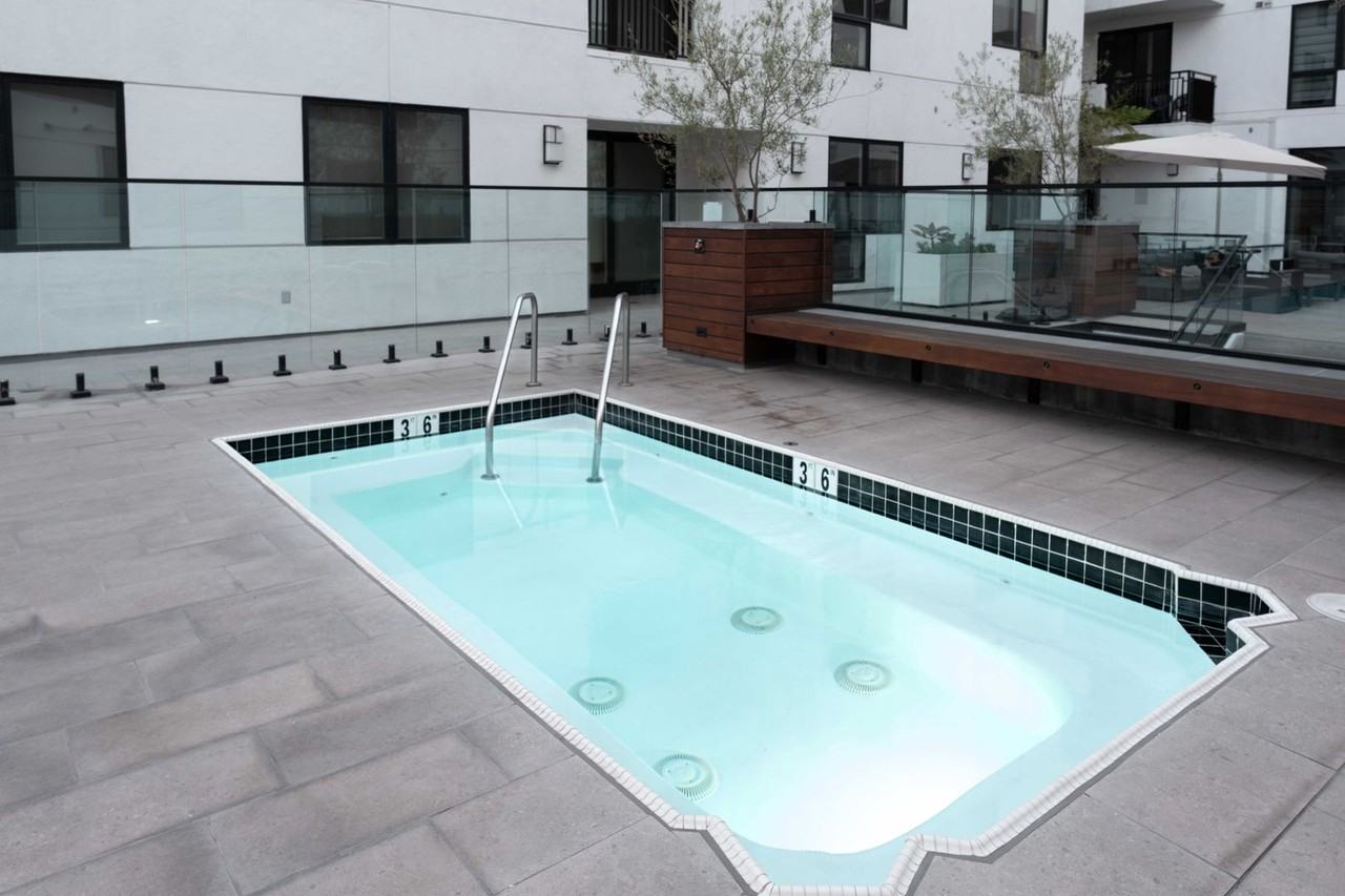 1234 Wilshire Blvd - Photo 5 of 43