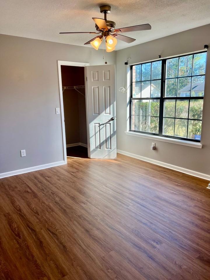7820 Collins Ridge Blvd E - Photo 6 of 15