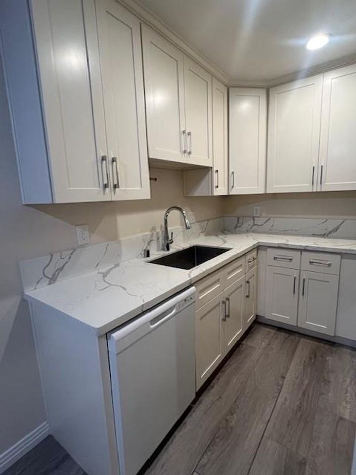 4905 Douvan Ct - Photo 5 of 13