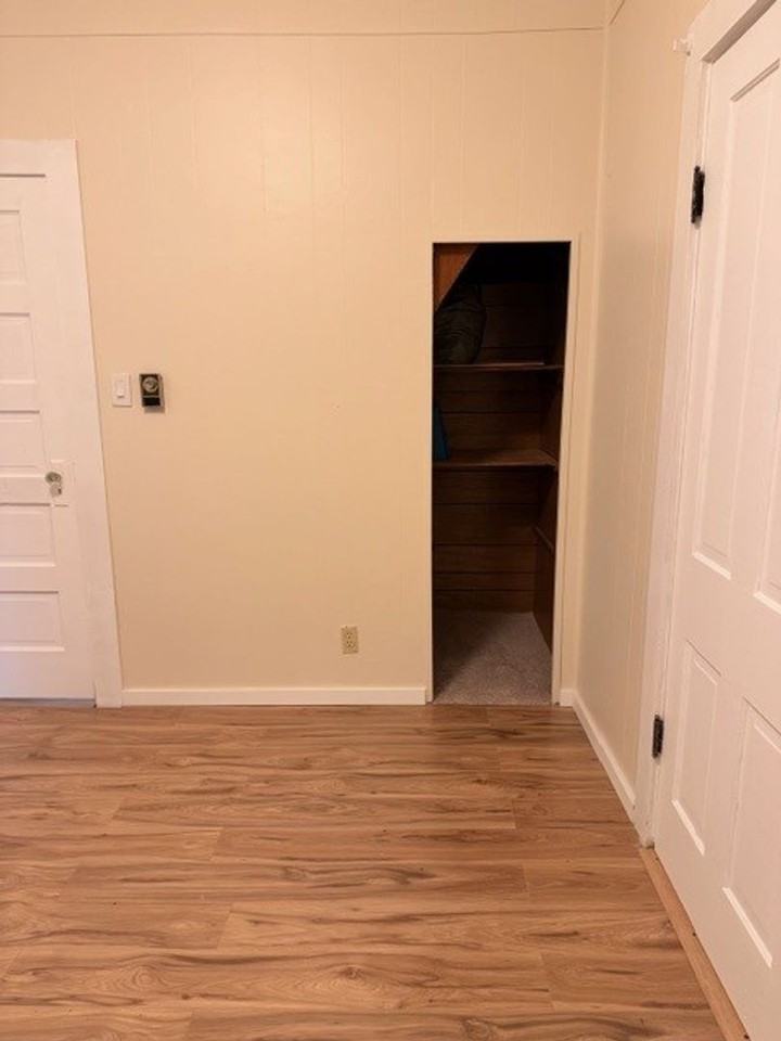 3115 Harrison Ave - Photo 7 of 23