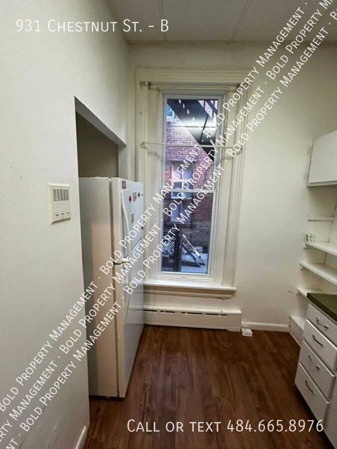 931 Chestnut St #B - Photo 4 of 15
