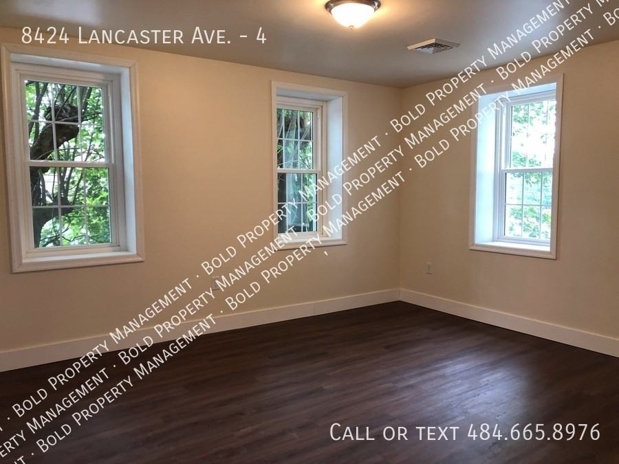 8424 Lancaster Ave #4 - Photo 3 of 8