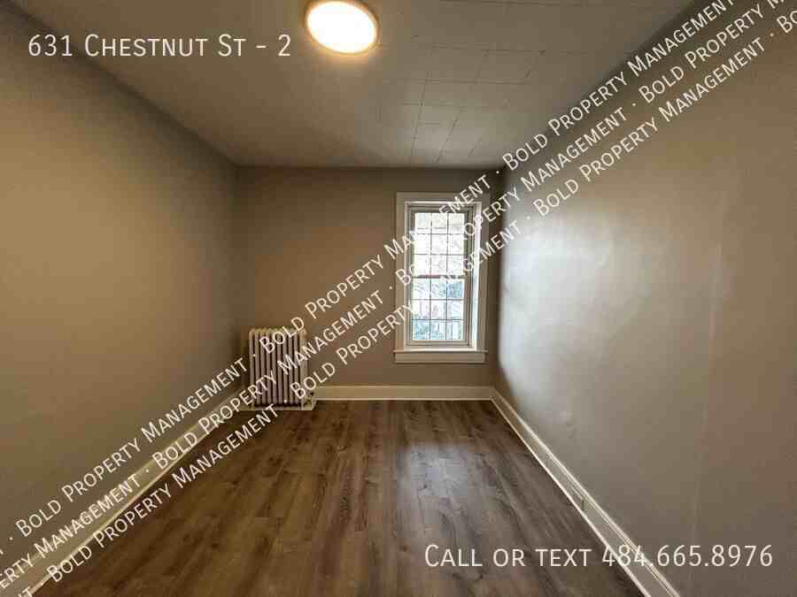 631 Chestnut St #2 - Photo 4 of 8