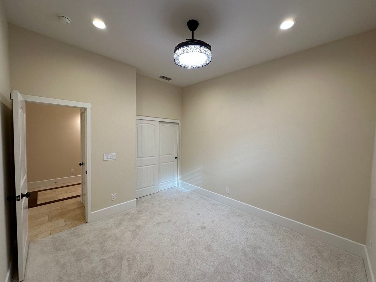 18062 Silver Springs Way - Photo 5 of 44