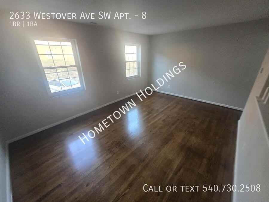 2633 Westover Ave Sw #8 - Photo 3 of 6