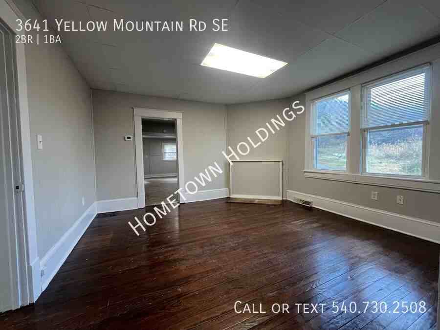 3641 Yellow Mountain Rd Se - Photo 2 of 11