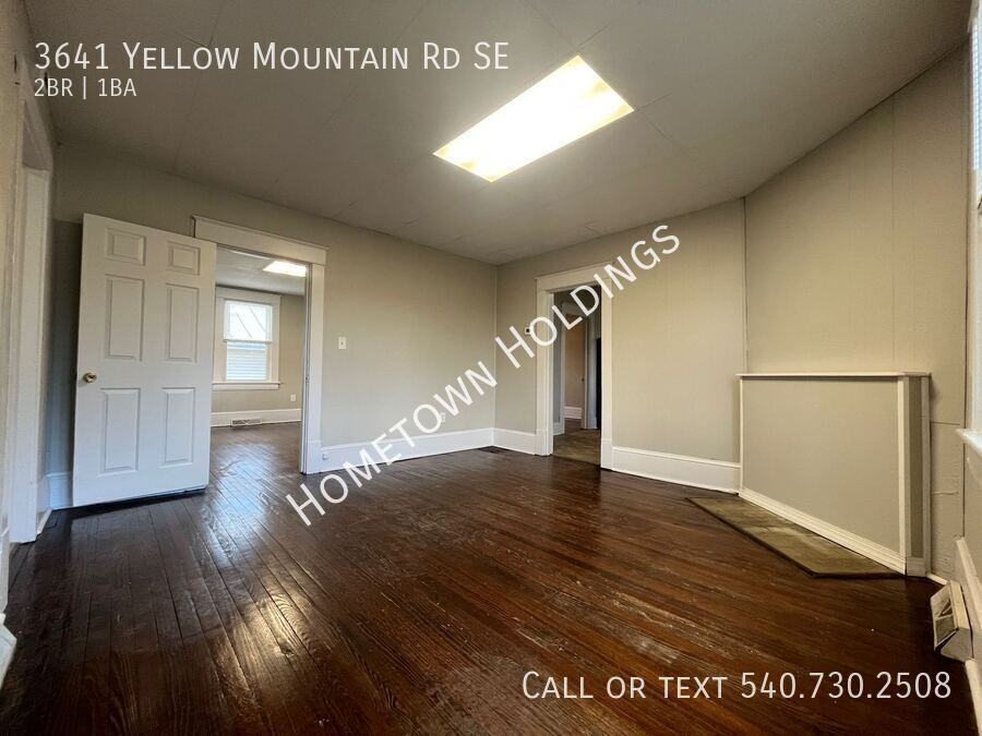 3641 Yellow Mountain Rd Se - Photo 3 of 11