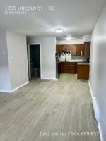 featured image of 1005 Lincoln St #D2