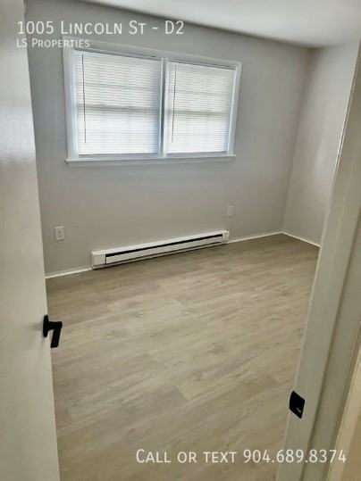 1005 Lincoln St #D2 - Photo 3 of 8